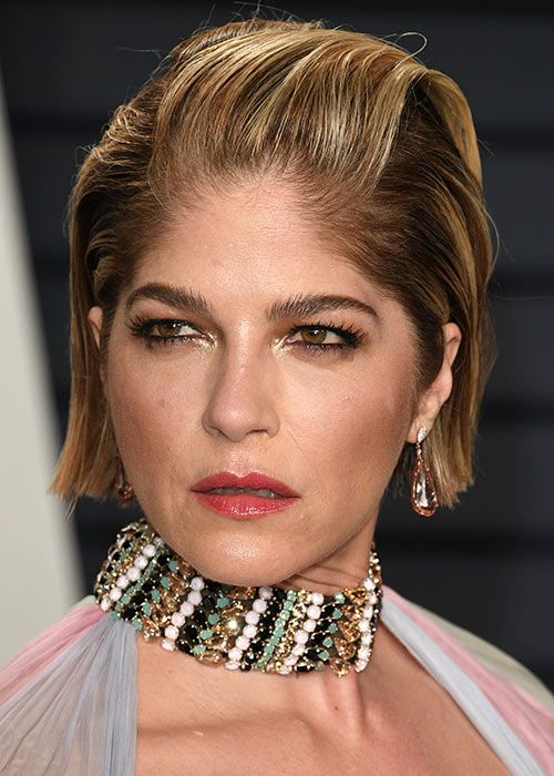 Selma Blair makes emotional red carpet appearance at the Oscars after