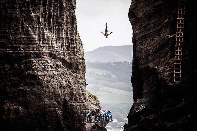 red Bull world cliff diving series
