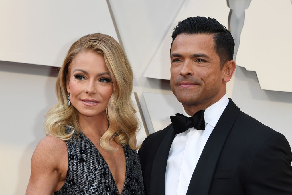Kelly Ripa and Mark Consuelos arrive for the 91st Annual Academy Awards