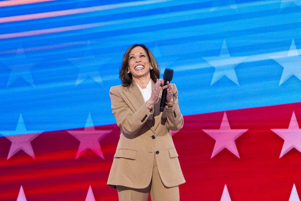 Kamala Harris stunned in a tan suit