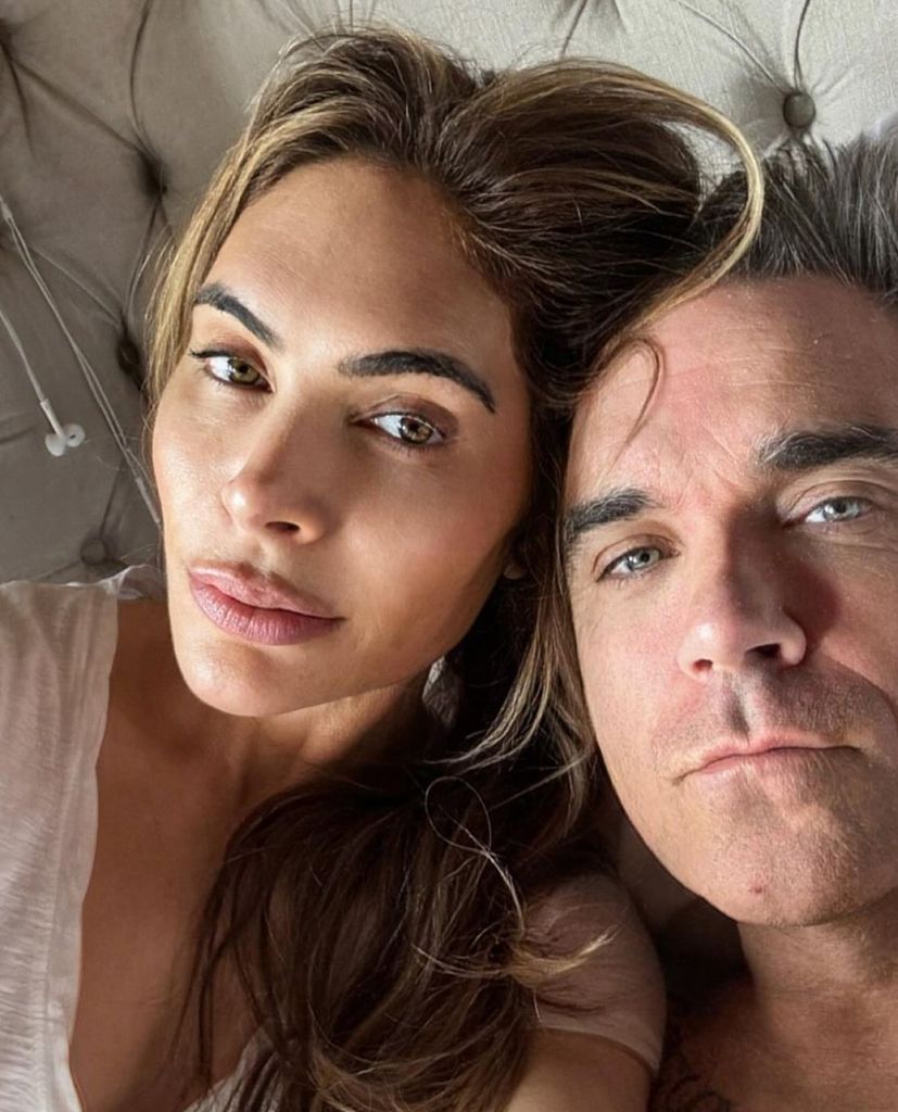 Ayda also shared a smouldering selfie with her husband