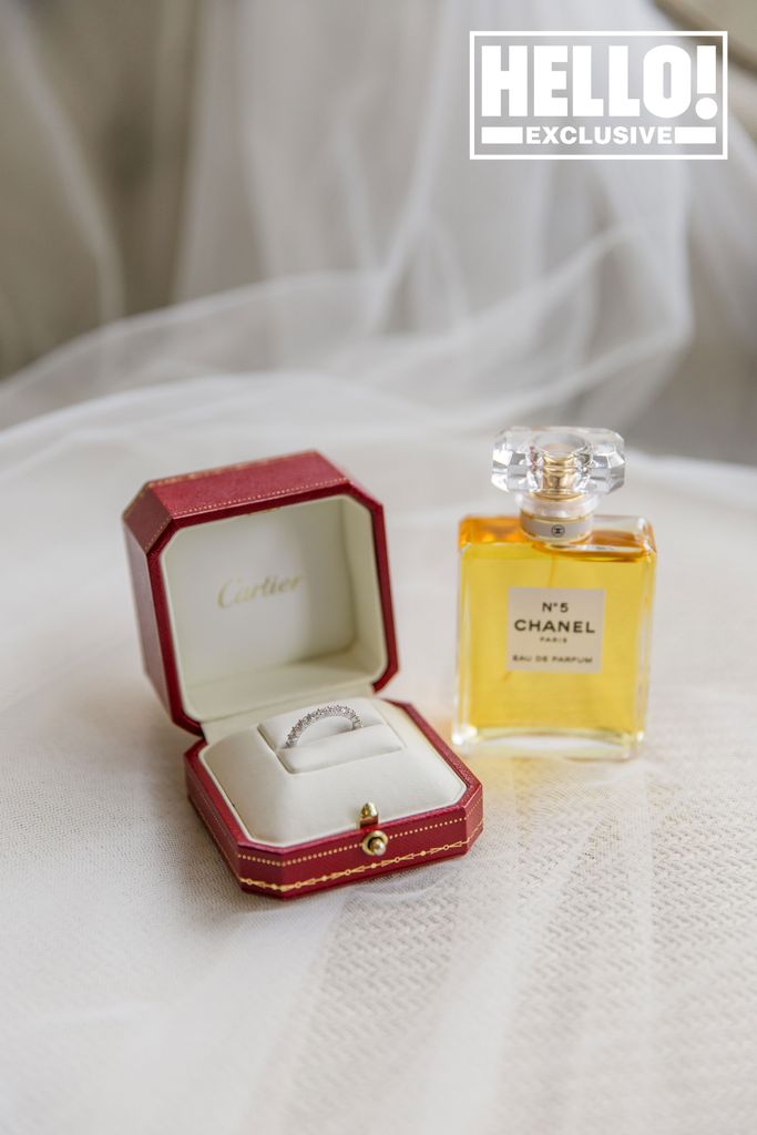 Maeva Dascanio and James Taylor perfume and wedding ring for Hedsor House Wedding