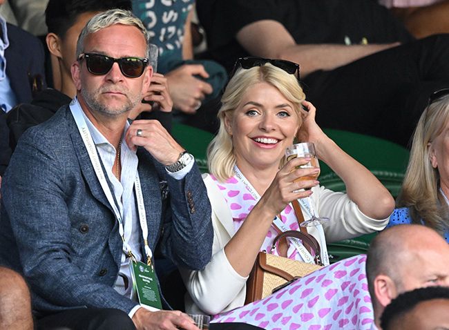 Dan Baldwin and Holly Willoughby watching tennis