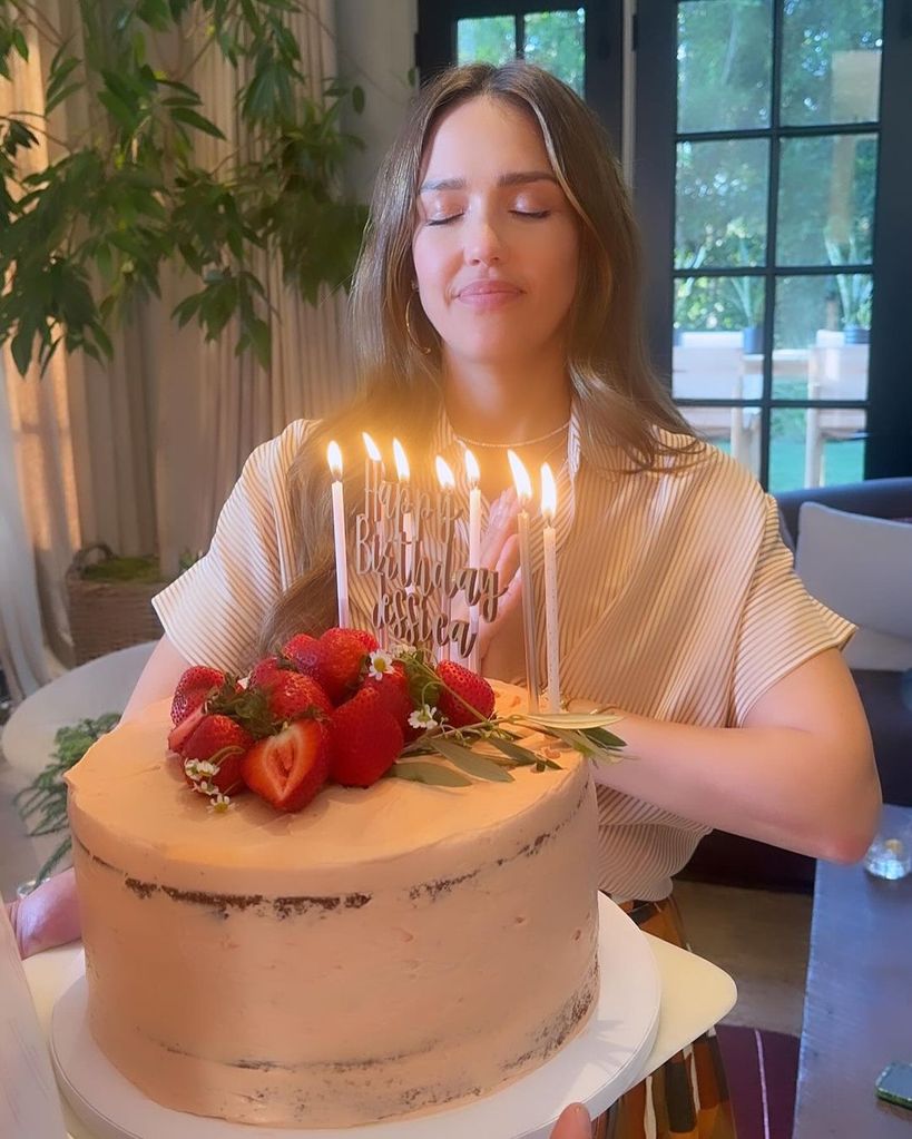 Jessica celebrates her 43rd birthday