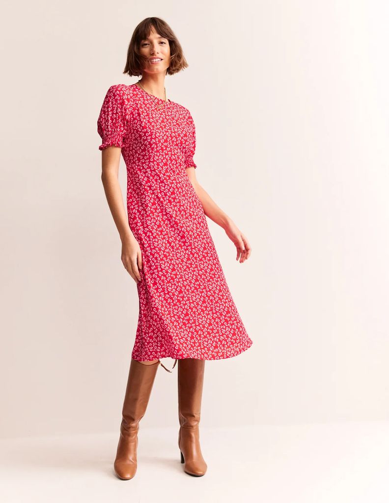 What to wear to a christening in 2024 Christening guest outfit ideas