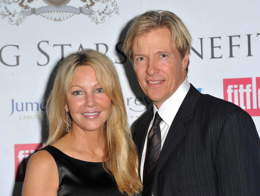 Heather Locklear et Jack Wagner assistent au bal de clôture du bénéfice FitFlop Shooting Stars après un tournoi de golf de deux jours collectant des fonds essentiels pour la Fondation Make-A-Wish du Royaume-Uni à la Royal Courts of Justice le 5 août 2011 à Londres, en Angleterre.