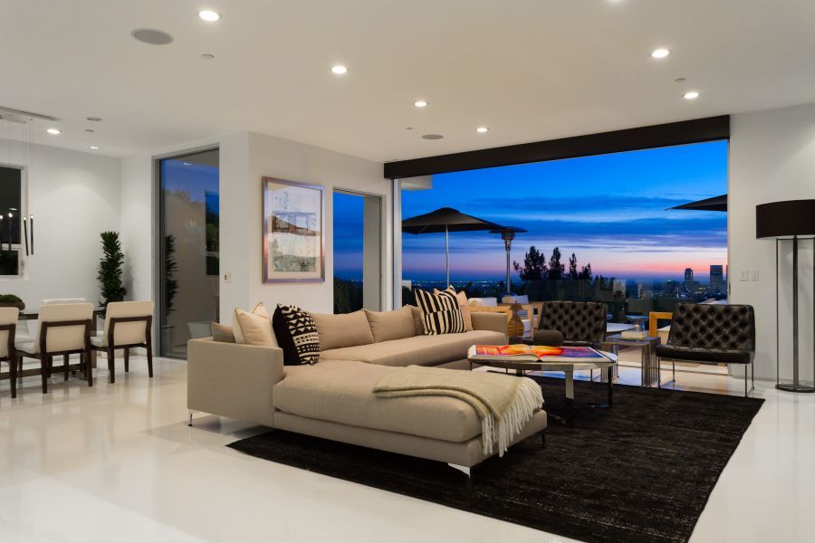 Harry Styles home living room