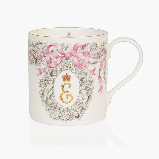Queen Elizabeth II mug