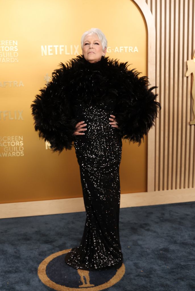 jamie lee curtis in black dress