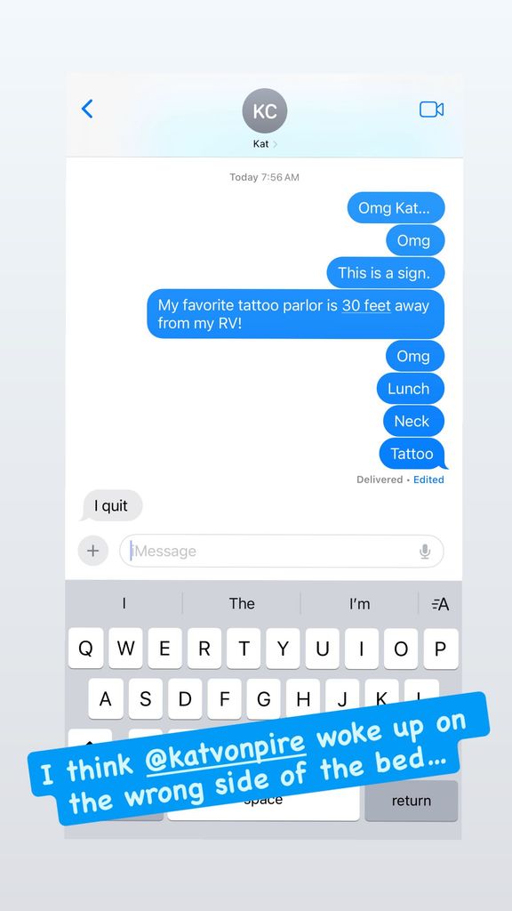 alan ritchson text messages makeup artist