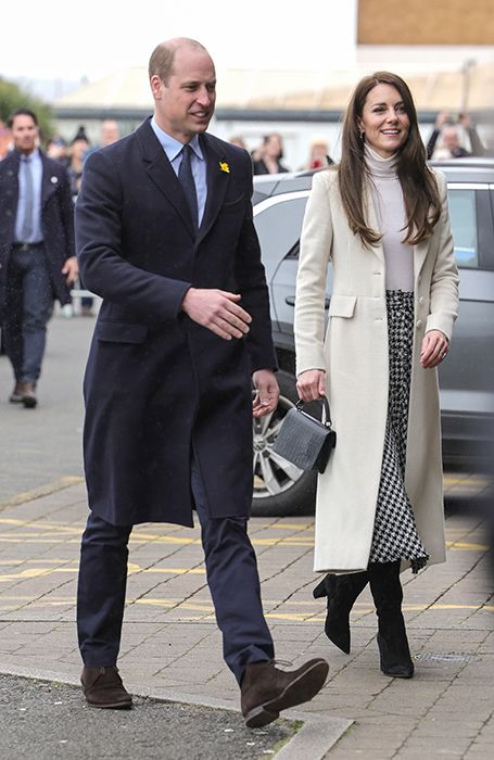 prince william kate arrive wales