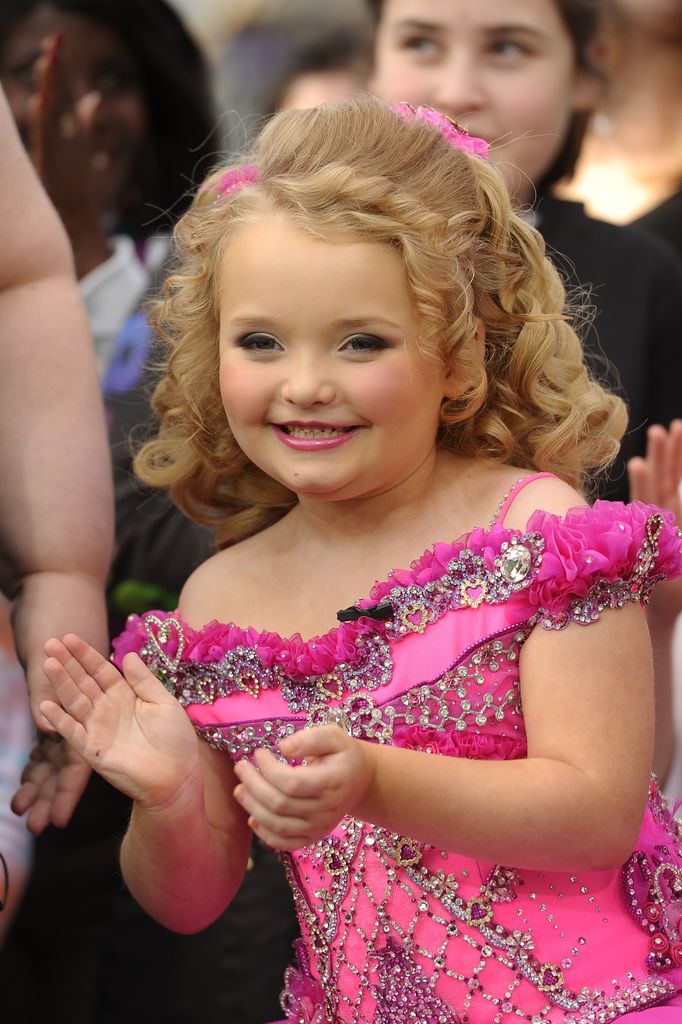 Alana "Honey Boo Boo Child" Holler visits "Extra" at The Grove on January 20, 2012 in Los Angeles, California