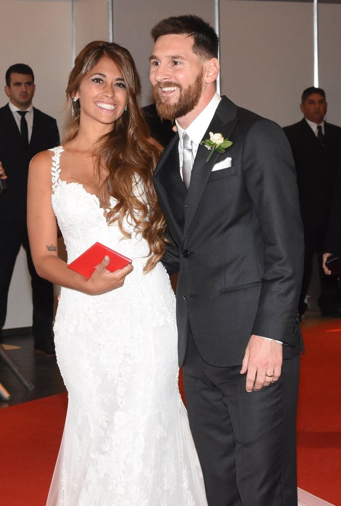 Lionel Messi wedding photo with wife Antonela Roccuzzo