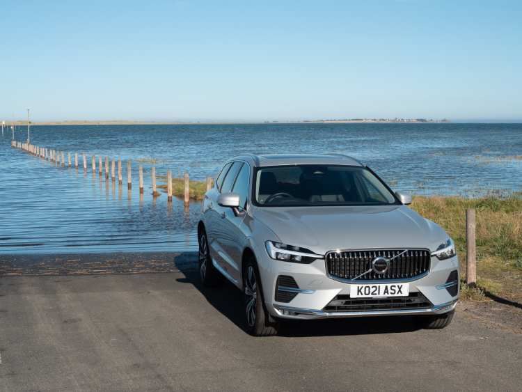 Volvo XC60 B5 review we test drive the familyfriendly car on a trip