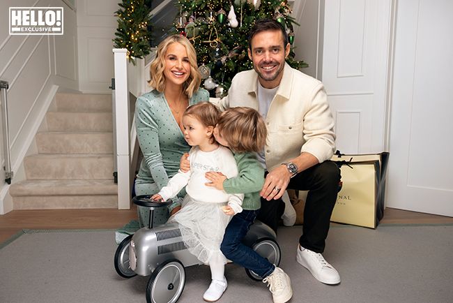 vogue williams family pic christmas
