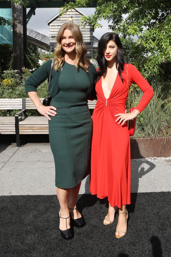 Bill Gates' youngest daughter Phoebe, 20, showcases her incredible abs