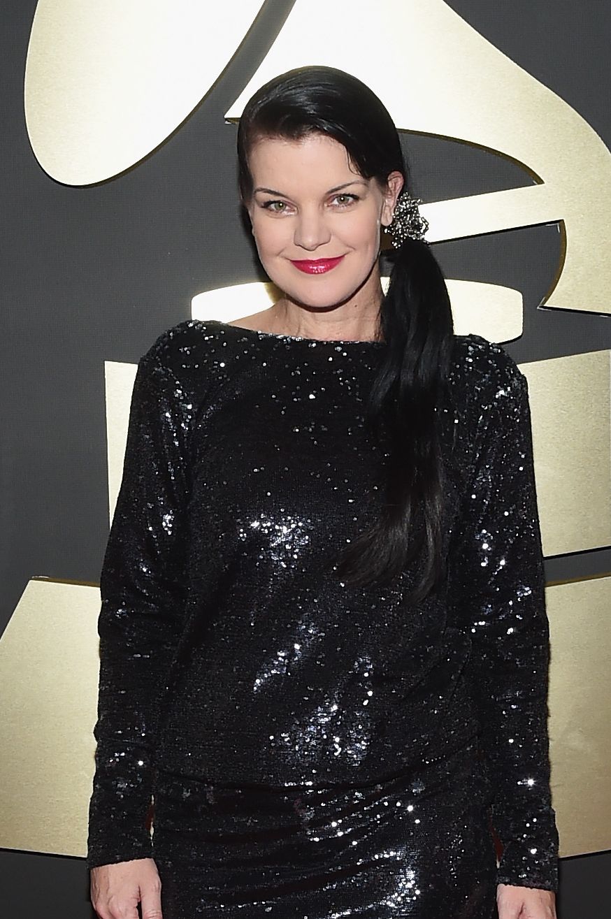 Pauley Perrette attends The 57th Annual GRAMMY Awards at the STAPLES Center in 2015