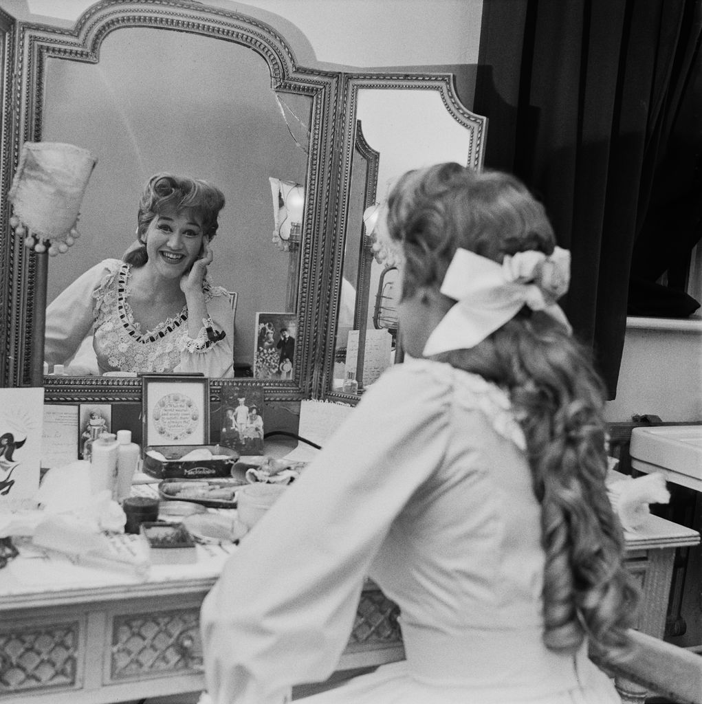 Patricia Routledge sitting in her dressing room