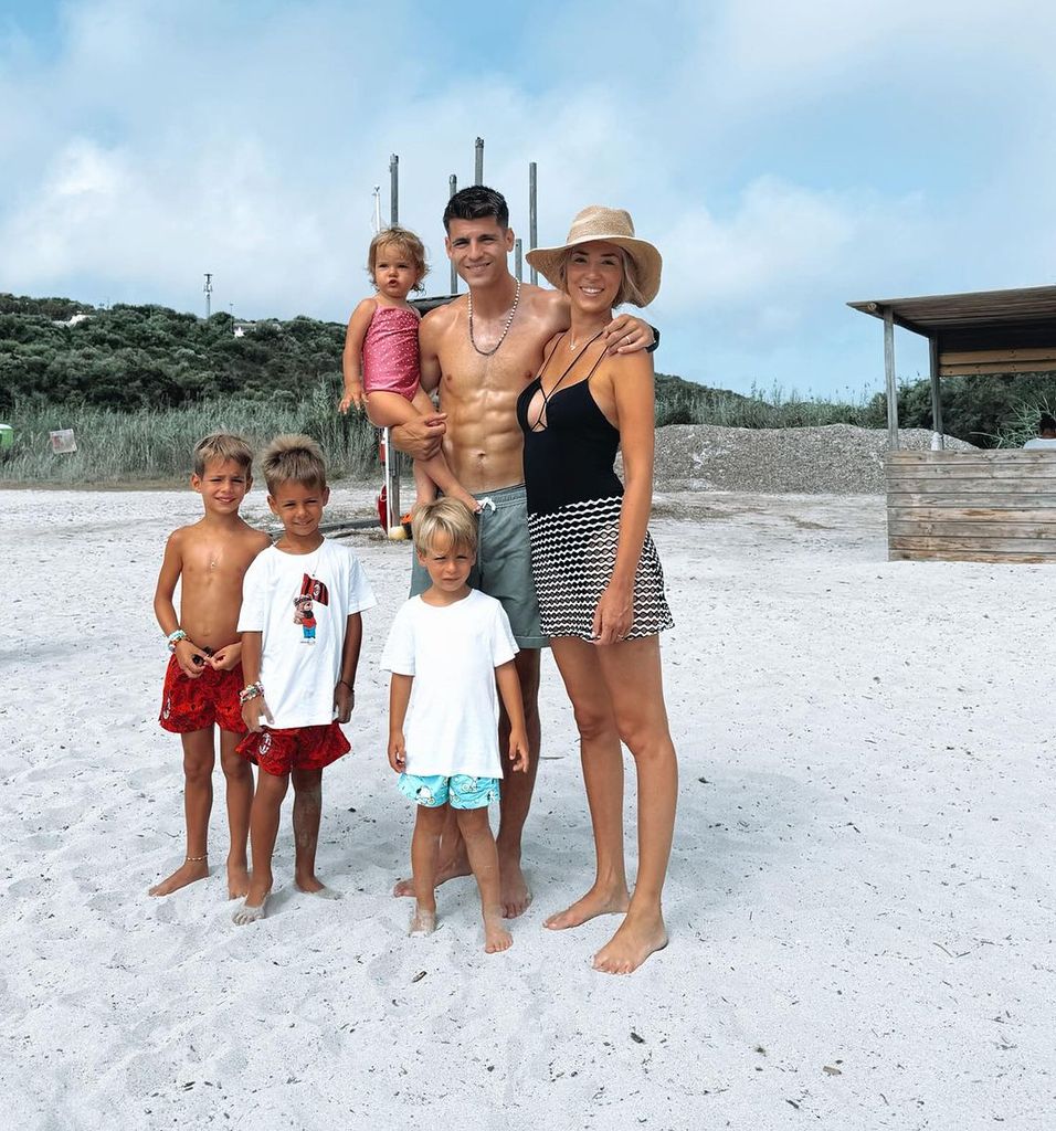 Álvaro Morata with his wife and kids on the beach