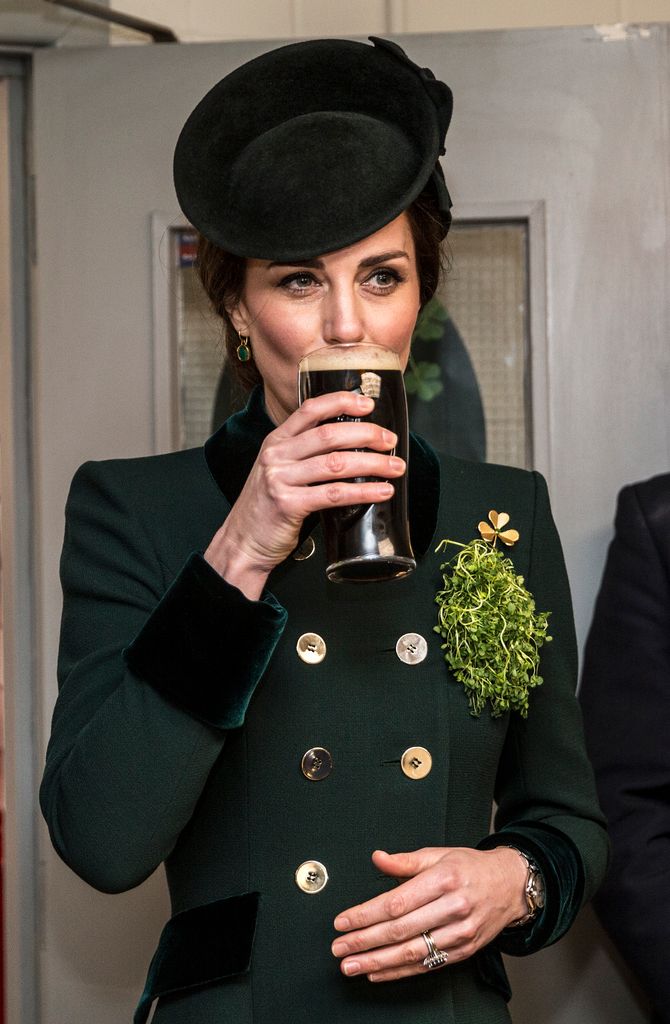 Kate Middleton drinks a pint of Guinness