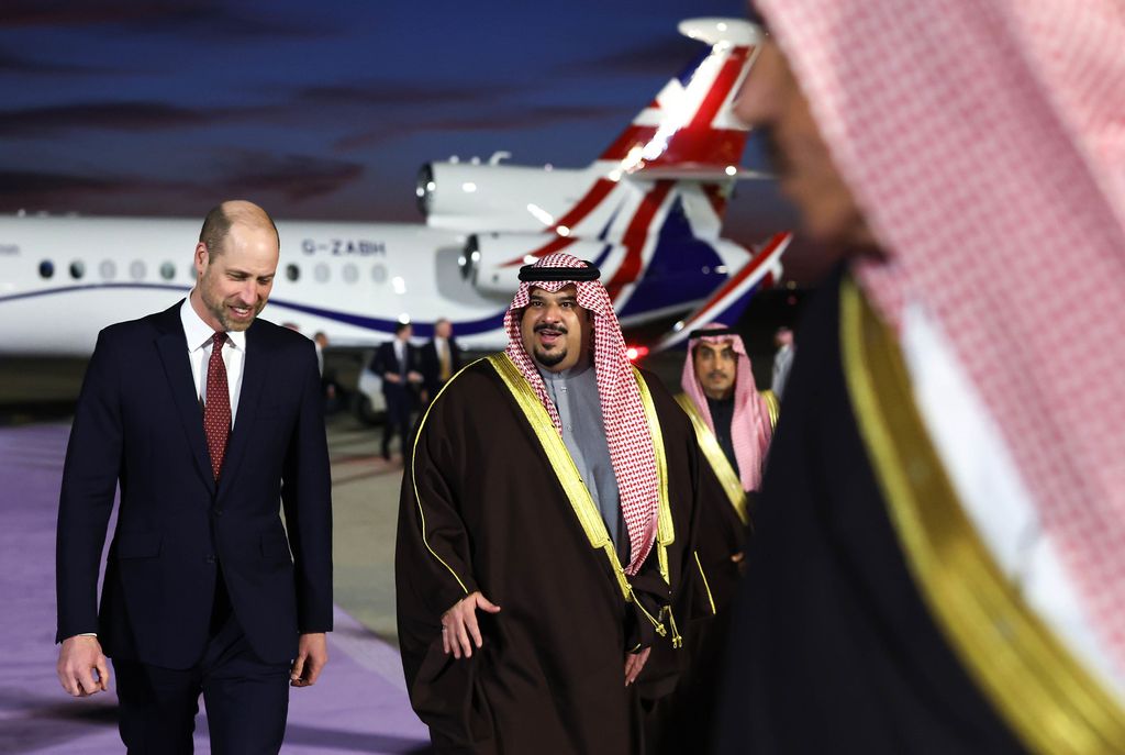 Le prince William arrive en Arabie Saoudite