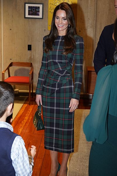 This is how you can rent Princess Kate's Boston Tour Mulberry bag