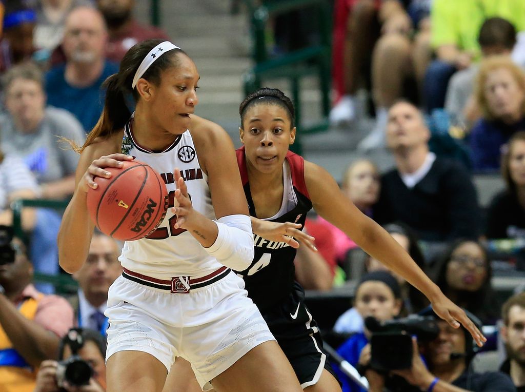A'ja Wilson playing for the South Carolina Gamecocks in 2017