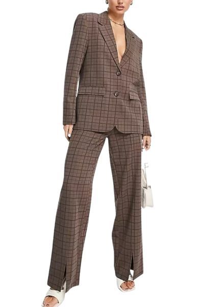 As0s brown suit
