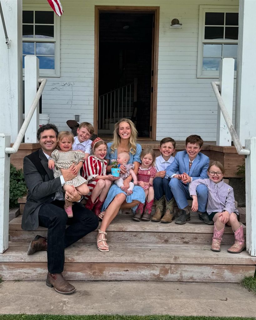 hannah neeleman and daniel neeleman with 8 kids