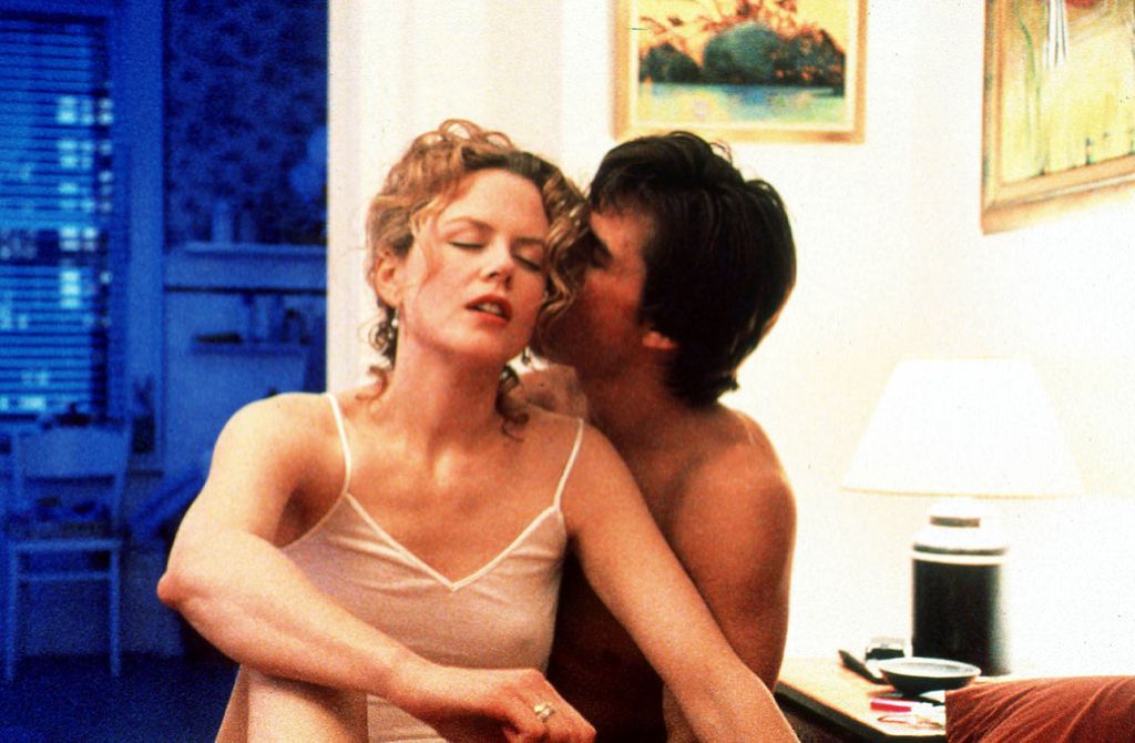 Tom Cruise kissing Nicole Kidman in Eyes Wide Shut