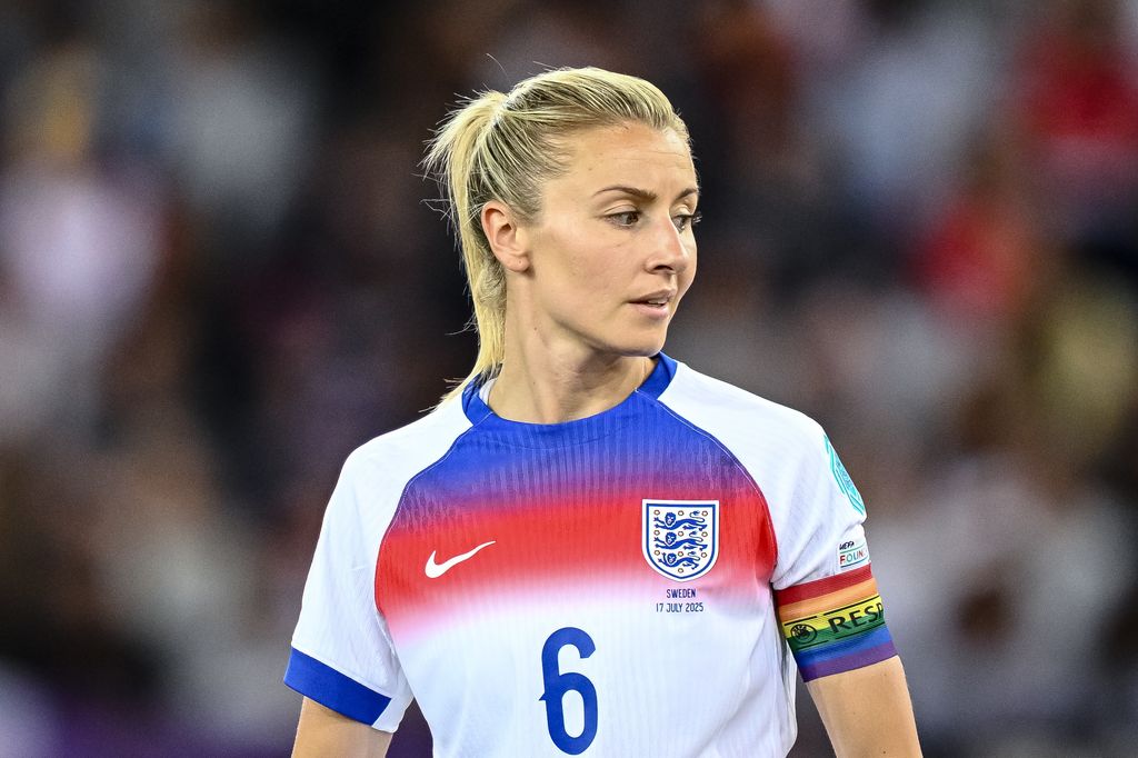 Leah Williamson in an England football kit