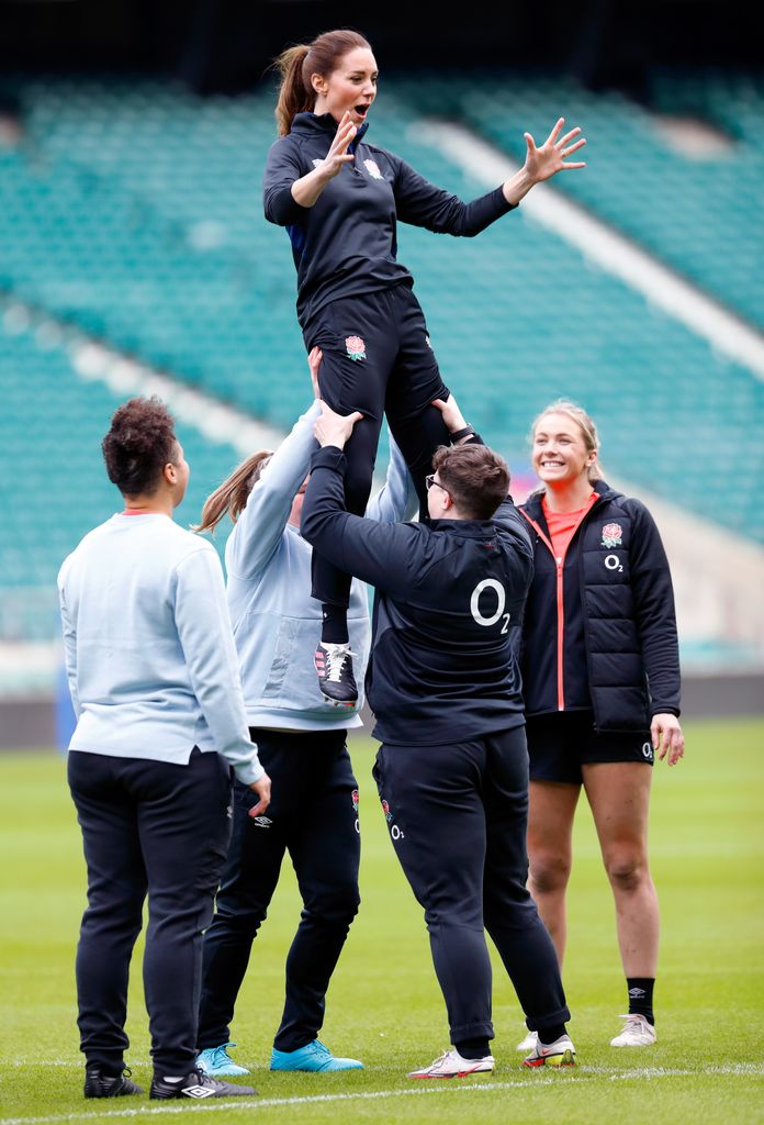 Kate Middleton takes part in a lineout drill