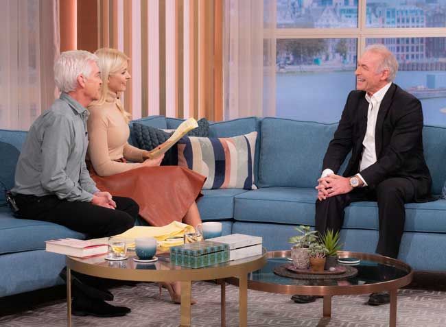dr hilary holly willoughby phil schofield