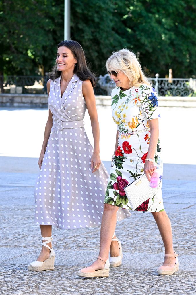 Letizia walking with jill biden in summer dresses