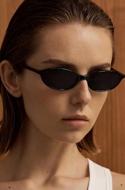 Kacamata hitam oval retro amazon