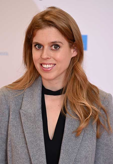 Princess Beatrice steals show in heeled boots for rare date with ...