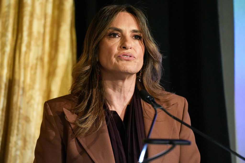 Mariska detailed her own experiences with trauma during a moving speech 