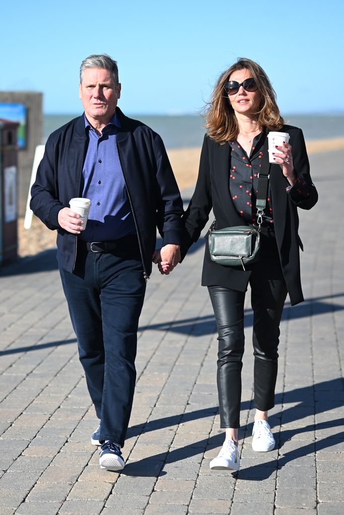  Keir Starmer and wife Victoria walk along the promenade at Brighton to Labour Conference where he will address delegates for the first time as leader on September 29, 2021 in Brighton, England
