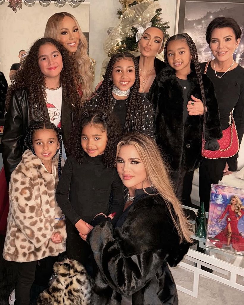 Khloe and Kim Kardashian pose for group picture with mom Kris, North and Chicago West, True Thompson, Dream Kardashian and Mariah Carey and her daughter 