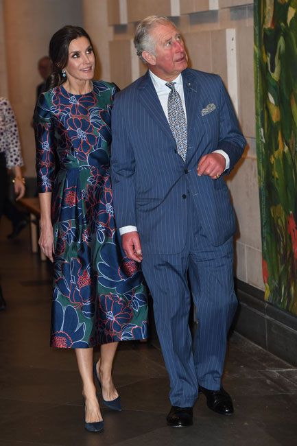 Queen Letizia shines in florals for London gallery opening with Prince ...