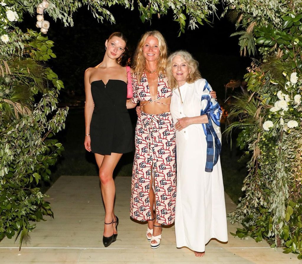 Gwyneth Paltrow with mom Blythe and daughter Apple