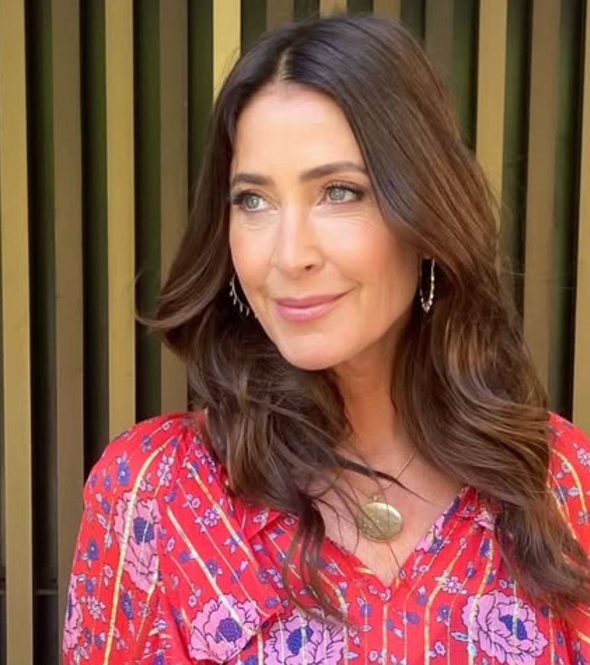 Lisa Snowdon's red Me+Em dress