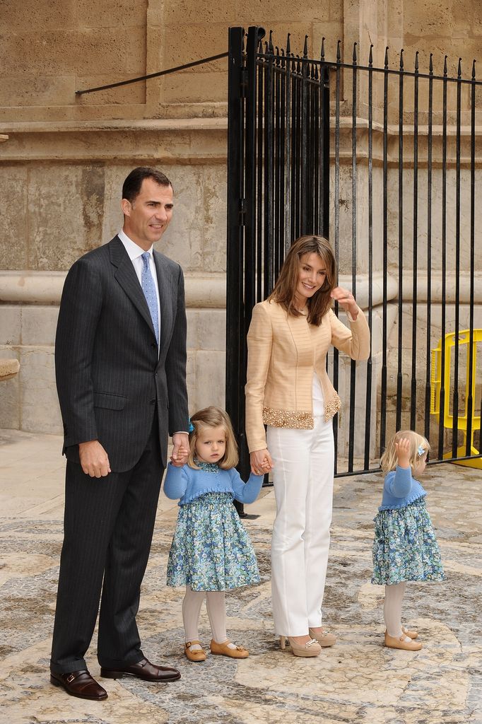  Prince Felipe, Princess Letizia and daughters Princess Leonor (C) and Princess Sofia of Spain (R) leave Palma de Mallorca Cathedral in 2009