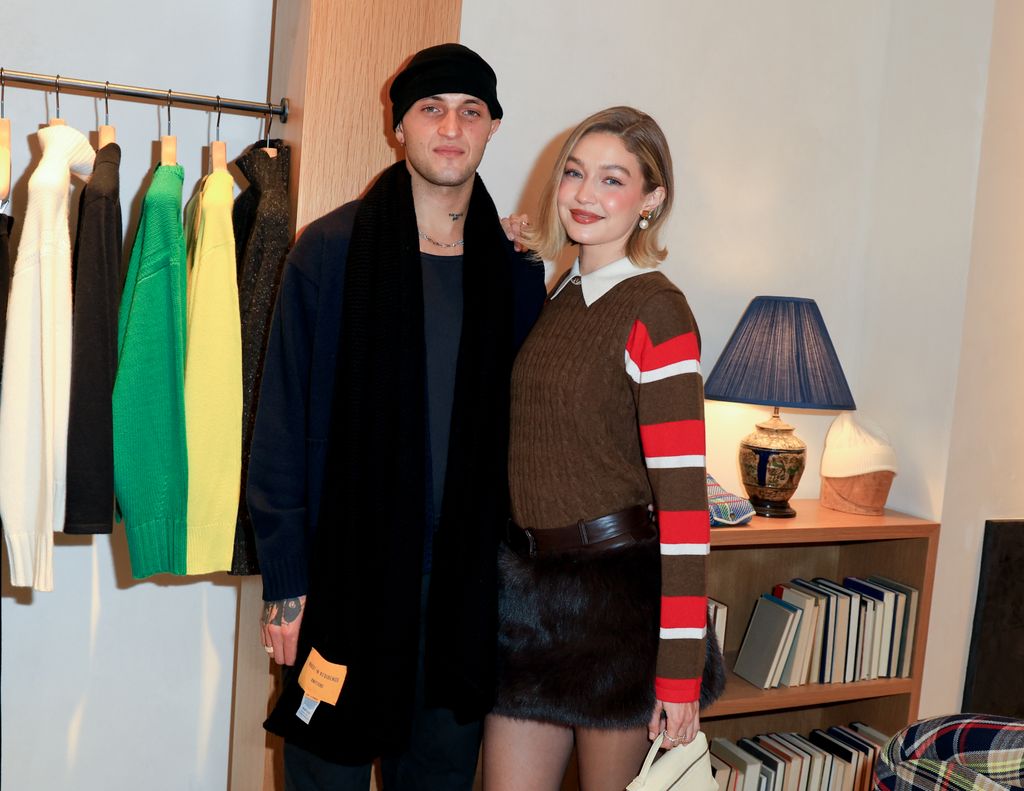 Anwar gigi hadid