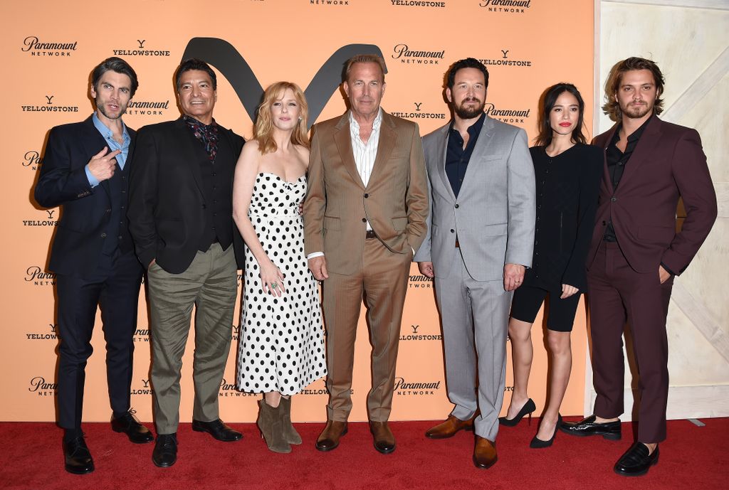 (L-R) Wes Bentley, Gil Birmingham, Kelly Reilly, Kevin Costner, Cole Hauser, Kelsey Asbille and Luke Grimes 