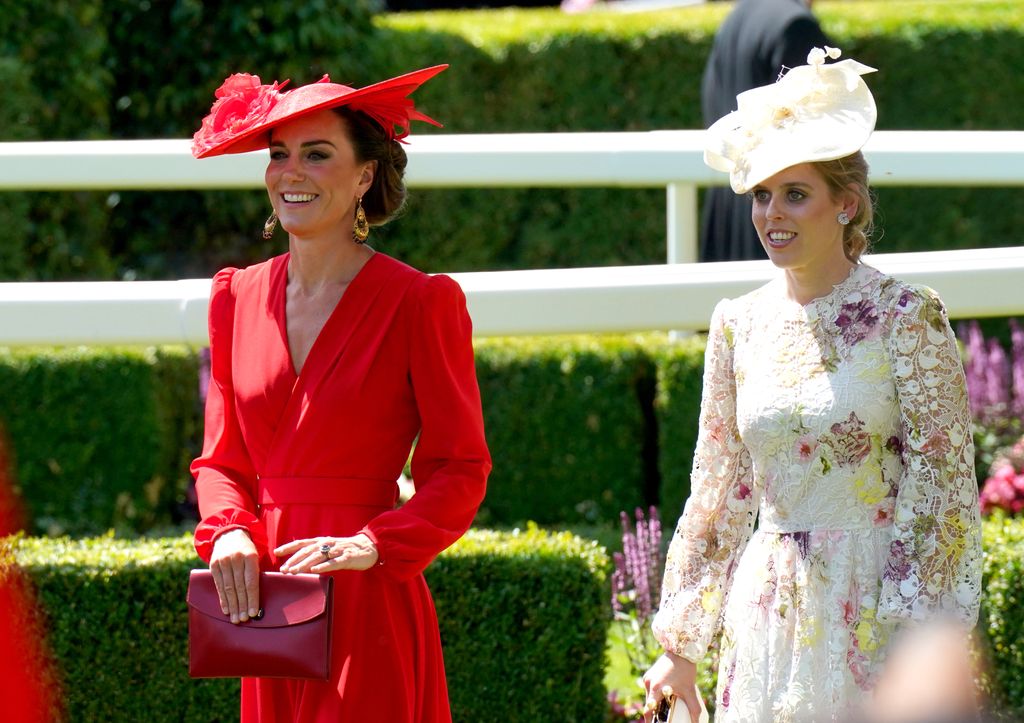 Princess Beatrice steals the show at Royal Ascot in bridalwear gown ...