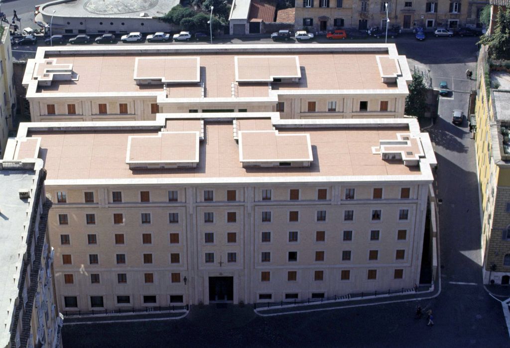 Exterior shot of the Casa Di Santa Marta