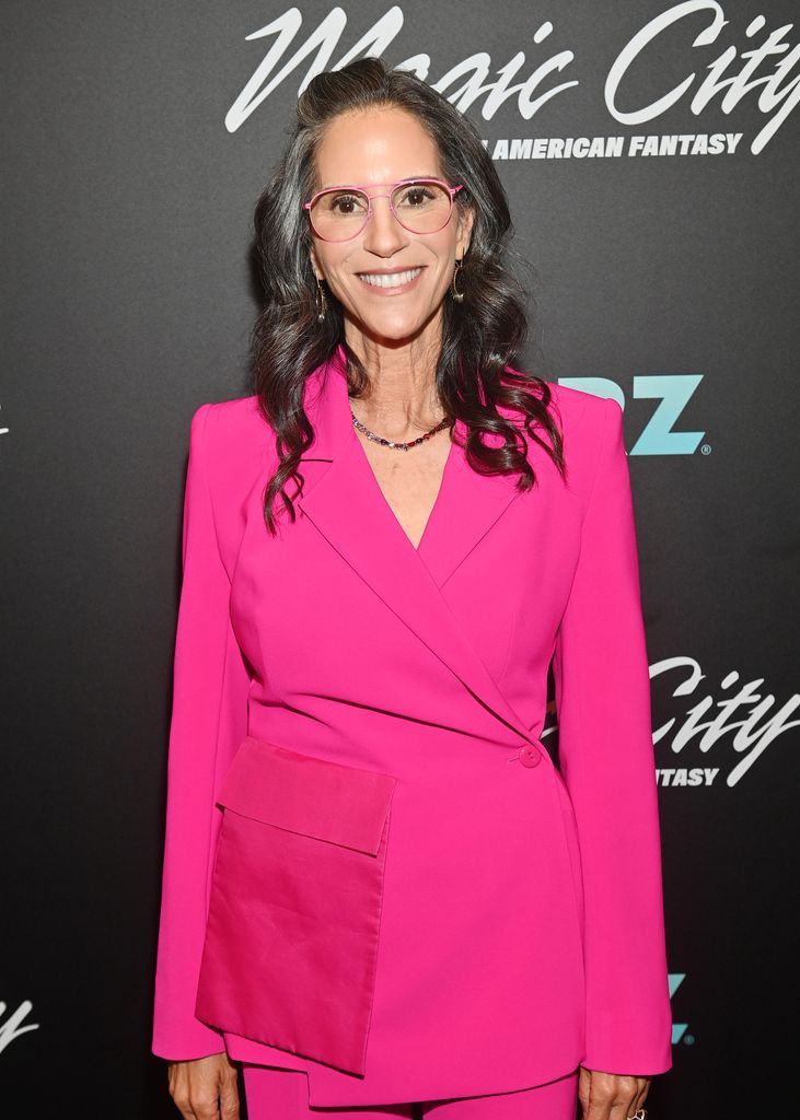 jami gertz pink pantsuit