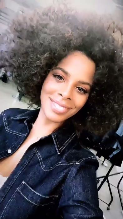 rochelle humes curly hair