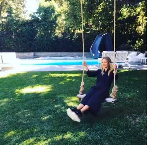 Gwyneth Paltrow pool
